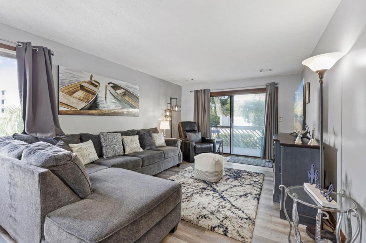 Spacious Modern Condo - 1St Floor - One Block To The Beach Myrtle Beach Eksteriør bilde