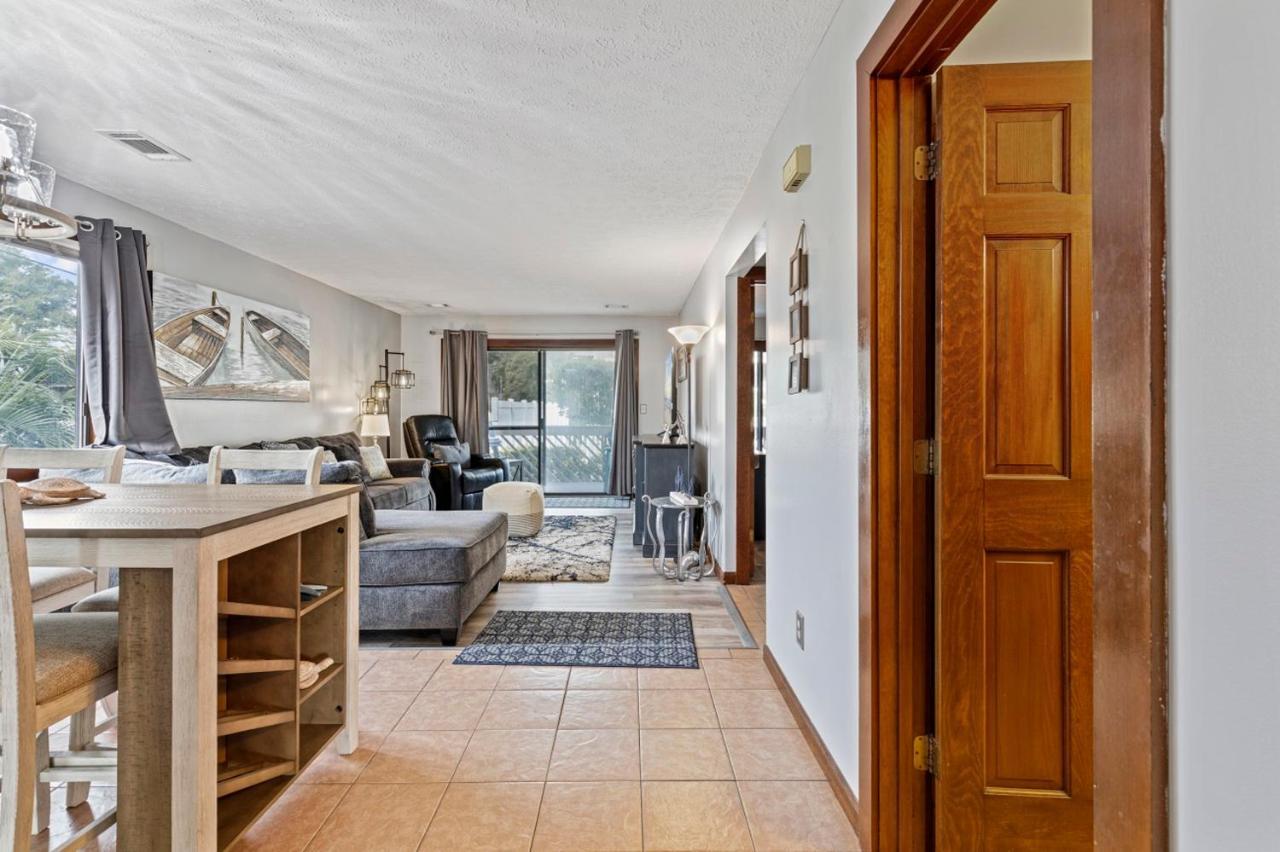 Spacious Modern Condo - 1St Floor - One Block To The Beach Myrtle Beach Eksteriør bilde